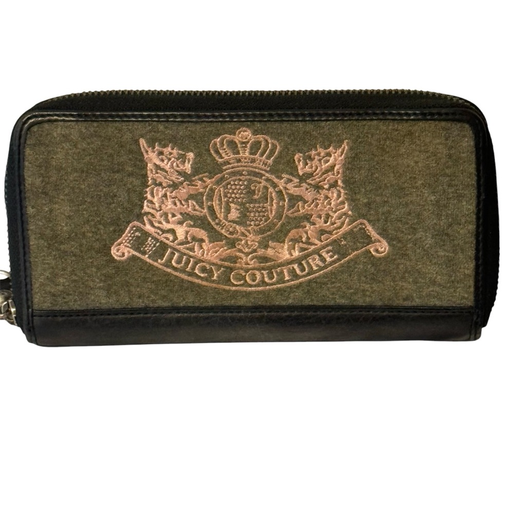 NWOT Juicy Couture Crown Logo Olive / Black Zip Around Wallet
